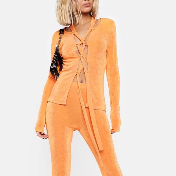 🆕 Dollskill orange lace up top - Picture 4 of 6